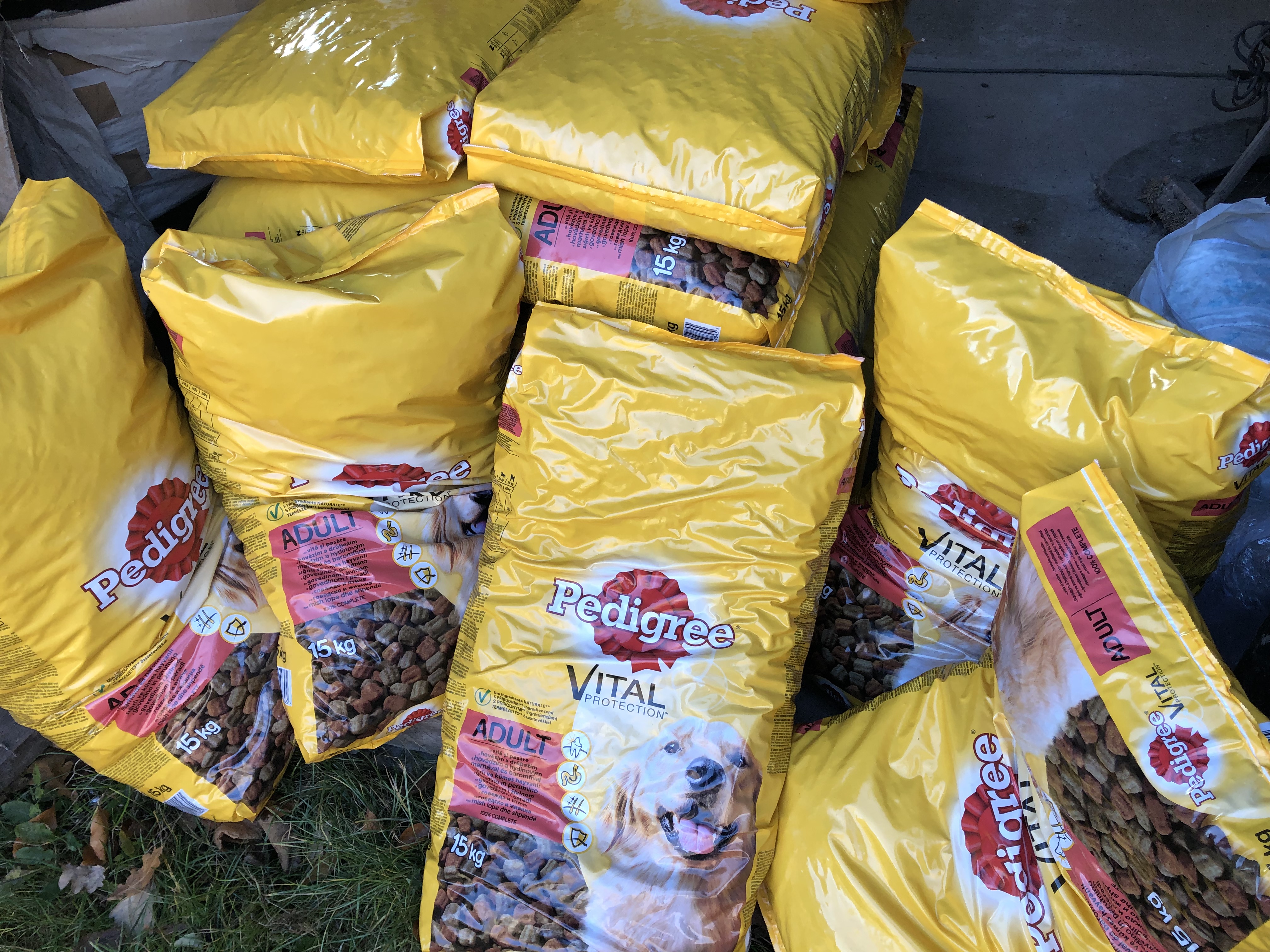 „Děkujeme za naplnění misek“